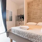 Studio Apartments - Pula City Center Pensjonat