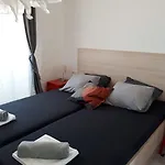 Studio Apartments - Pula City Center Pensjonat