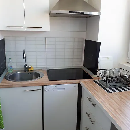 Center Vendégház 3*