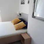 Studio Apartments - Pula City Center 招待所 3*