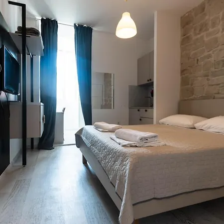 Studio Apartments - Pula City Center Gasthof