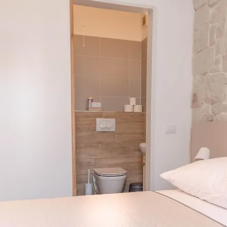 Gasthof Studio Apartments - Pula City Center 3*