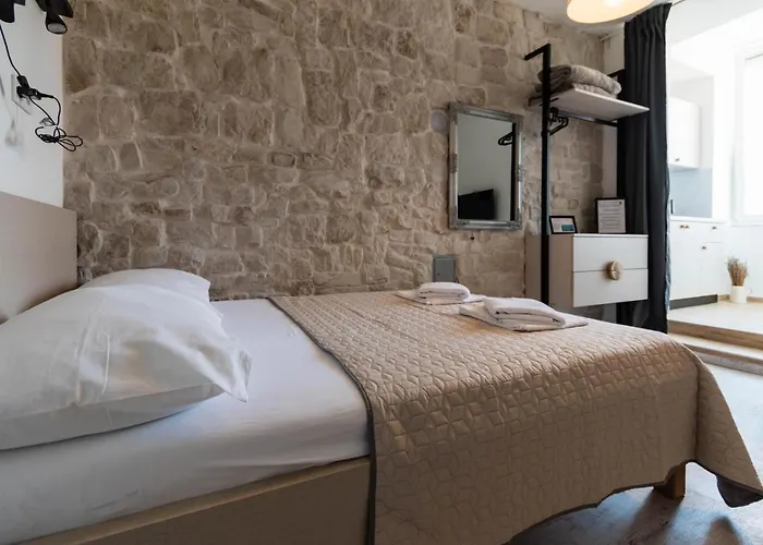 Center Studios Apartments Pula Guest house 3*