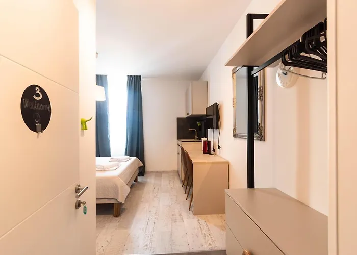 Center Studios Apartments Pula Guest house 3*