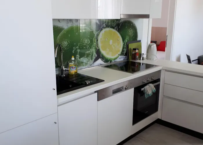 Guest house Center Studios Apartments Pula Pula