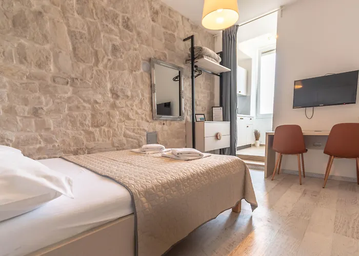 Center Studios Apartments Pula Guest house Pula