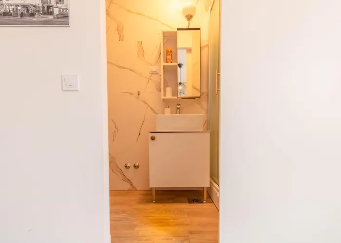 Center Studios Apartments Pula 3*