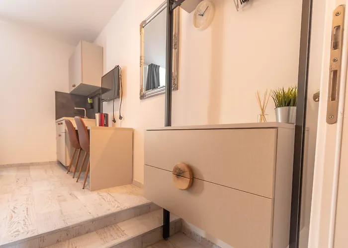 Center Studios Apartments Pula 3* Pula