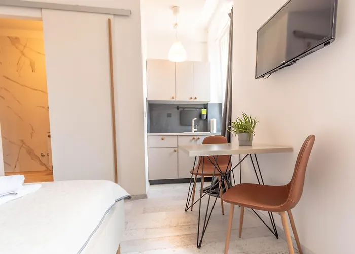 Center Studios Apartments Pula 3* Pula